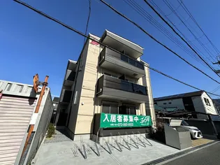 F asecia Damia【2階】の外観