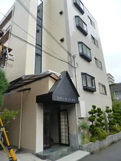 リバーサイド岡村【2階】の外観