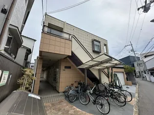 メゾンルミエール【1階】の外観