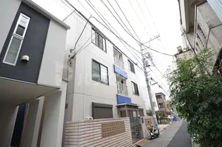 プリズム エイツー【3階】の外観