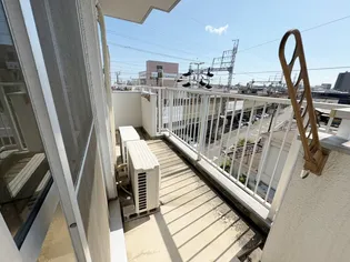 ロイヤルマンションHamada【4階】の内装