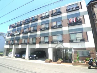 ルミエール【4階】の外観