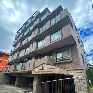 ライオンズマンション京王南大沢【5階】の外観