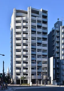 プレール・ドゥーク東新宿III【7階】の外観