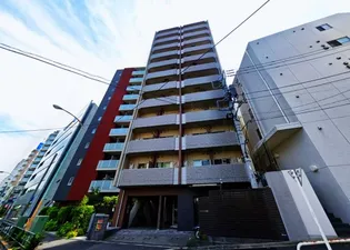 東京都新宿区西早稲田1【マンション】の外観