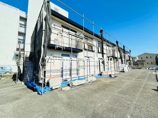 神奈川県平塚市広川【アパート】の外観