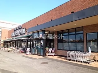 ファビュラス-U B棟の周辺