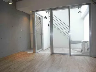 神奈川県川崎市宮前区東有馬1【マンション】の外観