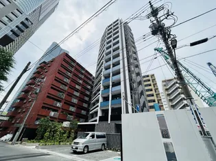 東京都港区六本木3【マンション】の外観