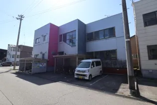 シャポニー五福【2階】の外観