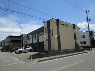 カーサヴィラIIの画像