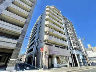 アルテハイム二条城【3階】の外観