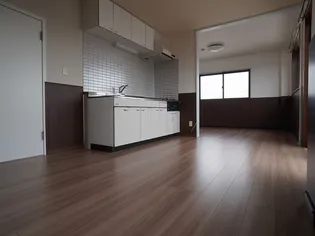 サンシャイン【3階】の居間