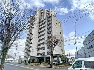 フォレスト金沢西泉【6階】の外観
