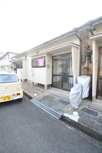 大阪府高槻市宮田町3【一戸建】の外観