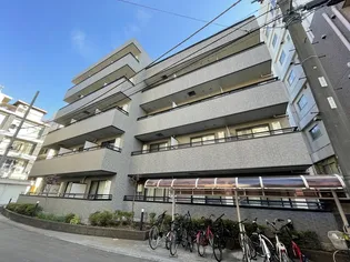 東京都新宿区築地町【マンション】の外観