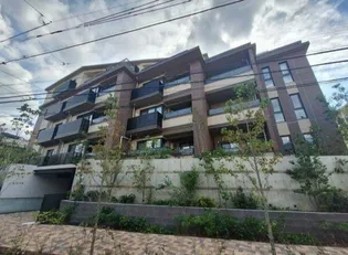 東京都世田谷区給田3【マンション】の外観