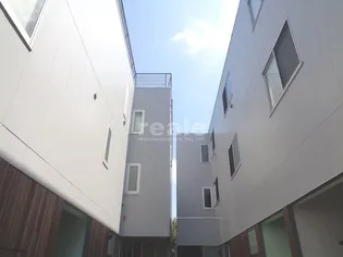 東京都杉並区善福寺4【マンション】の外観