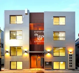 東京都目黒区目黒4【マンション】の外観