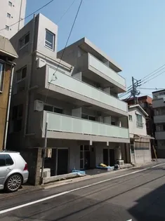 東京都新宿区弁天町【マンション】の外観