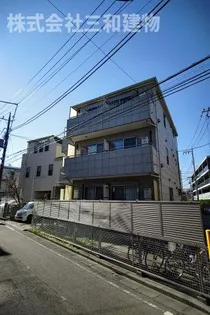 パレスプリシアの画像