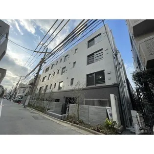 ウェルスクエア中野坂上II【1階】の外観