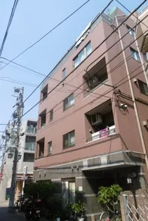 ハニーサックル【2階】の外観
