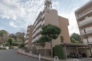 URサンハイツ枝光【3階】の外観