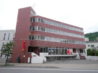 裏参道ハイツ【3階】の外観