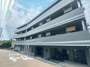 スペースポエム【2階】の外観