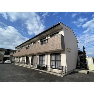 ペルル渡辺【1階】の外観