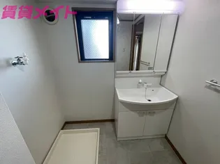 モンクレッシュ【7階】の内装