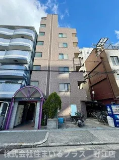 リバティ内代の画像