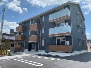 Luce Solare(ルチェ ソラーレ)【1階】の外観