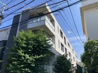 東京都新宿区南榎町【マンション】の外観