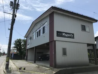 コーポ・マグニフィ【2階】の外観