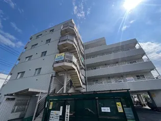 東京都八王子市石川町【マンション】の外観