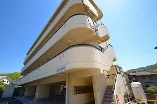 ブルックランズMビルの画像