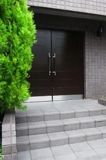 東京都新宿区中町【マンション】の外観