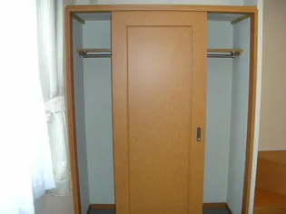 レオパレスピュア【2階】の内装