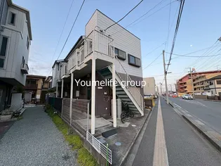 神奈川県伊勢原市伊勢原4【アパート】の外観