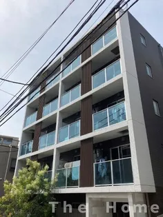 東京都新宿区若葉1【マンション】の外観