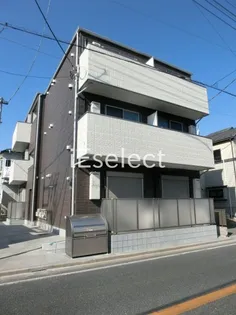 ソラリス【3階】の外観