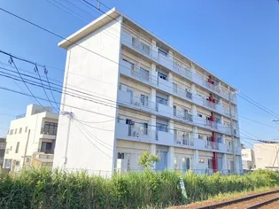 堂形マンション【4階】の外観