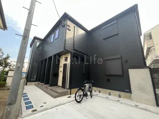 ウーデン馬絹【1階】の外観