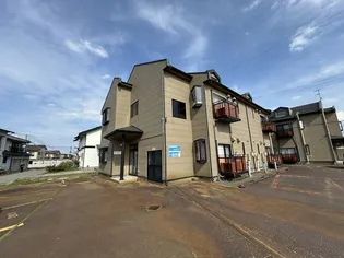 新潟県新発田市舟入町1【アパート】の外観