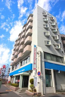 ヴィラ白幡【3階】の外観