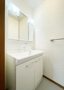 HAMAMOTOビル【2階】の内装