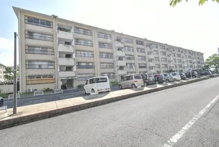 UR藤山台【4階】の外観