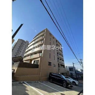 ラモヴェール白壁【3階】の外観